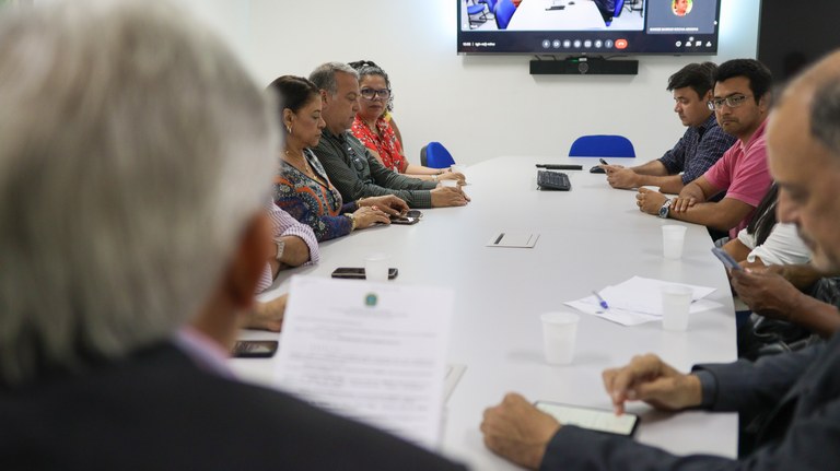 UFMA apresenta a comissão de elaboração do plano de qualificação dos técnicos administrativos