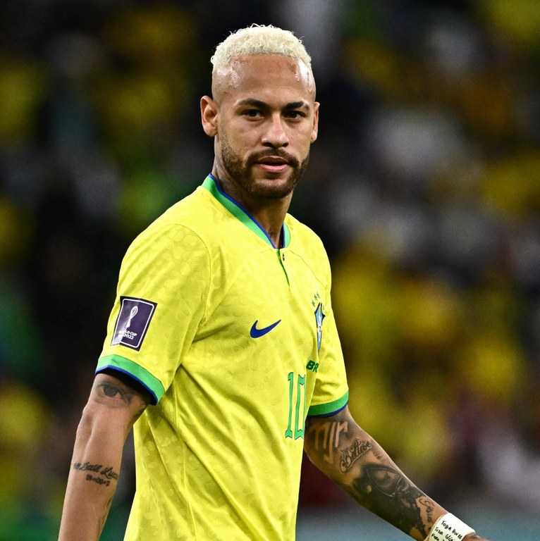 neymar-da-selecao-brasileira-em-jogo-contra-a-croacia-pela-copa-do-mundo-1671405312342_v2_3x4.jpg