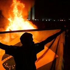 Jornadas de Junho de 2013: estudo reforça manifestações como pilar da democracia