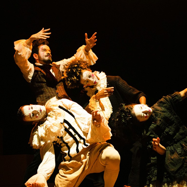 Espetáculo Fica Comigo, do Grupo Ateliê do Gesto - Foto2 - Lú Barcelos.Divulgação.jpg