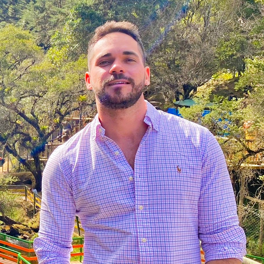 Efraim Lopes Soares também é professor formador do Núcleo de Tecnologias para a Educação da Universidade Estadual do Maranhão (UEMA).jpg