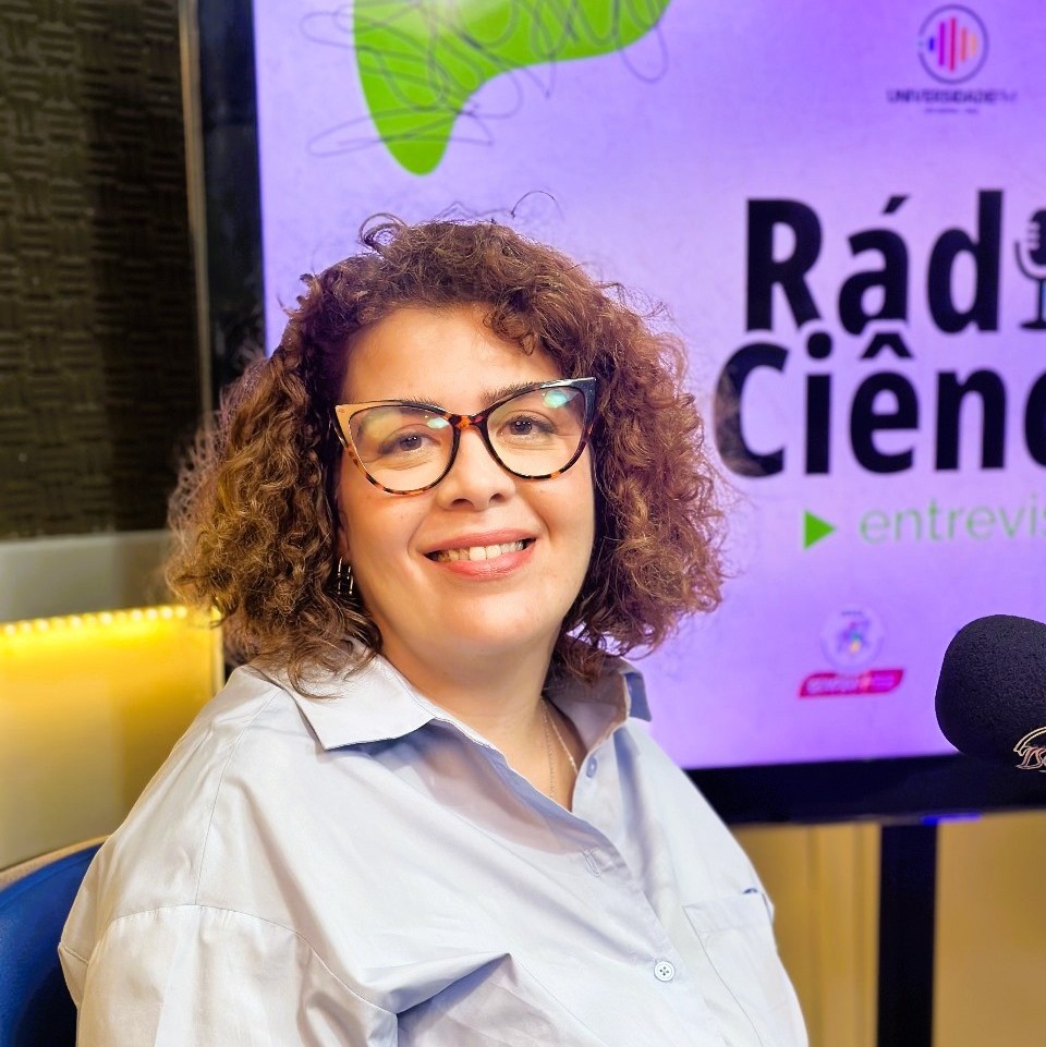 O projeto é chefiado pela Profa. Dra. do Departamento de Odontologia do CEUMA, Cyrene Piazera Silva Costa Foto Núcleo de Mídias Universidade FM.jpg