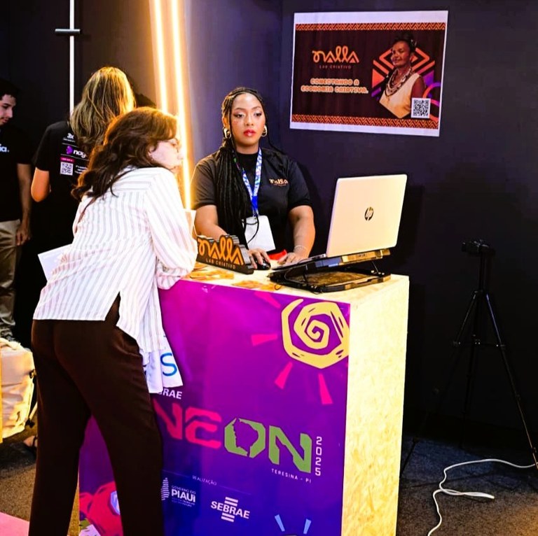 Fundadora da Nalla Lab, Anny Soares apresenta plataforma no Neon, evento do Sebrae-PI