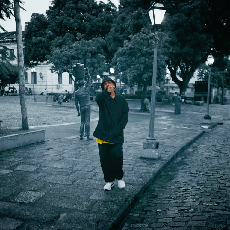 Imagem promocionald da canção Rude Boy, de Gugs feat. Ilha Dub & Regiane Araújo.jpg